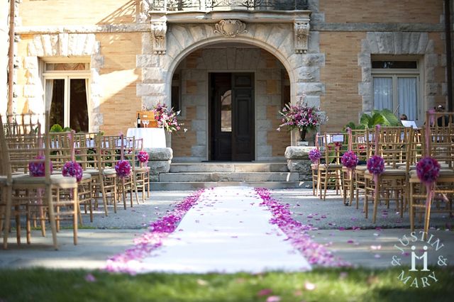 pink-flowers-for-ceremony-at-cairnwood-by-belvedere-flowers.jpg