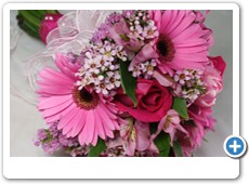 pretty-in-pink-bouquet-for-prom